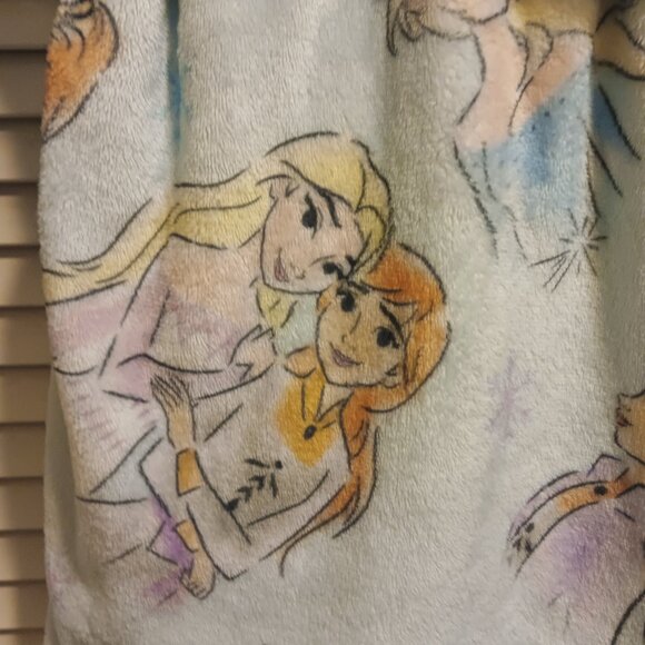 Disney Frozen Girls 4T Plush Bathrobe Soft Pastels Pictures Elsa & Anna - Picture 4 of 8